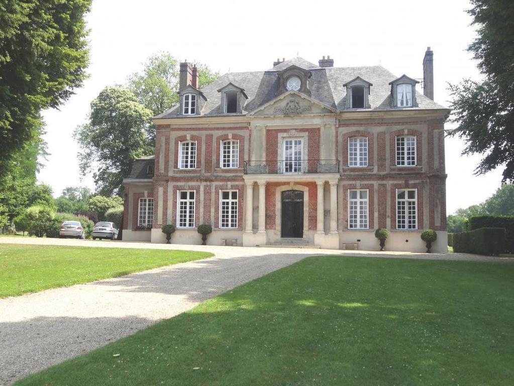 فندق Bonneville-la-Louvetفي  Chateau De Maillot المظهر الخارجي الصورة